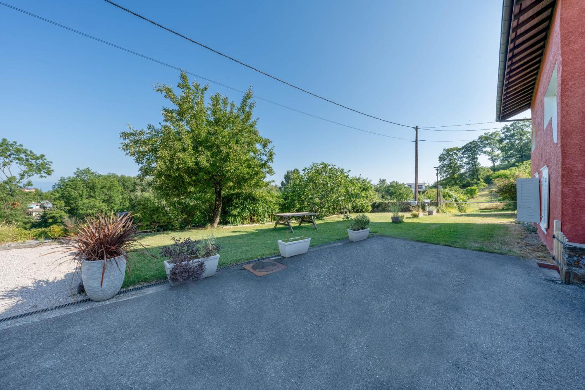 Apartment With Garden & Terrasse Very Quiet Thonon-les-Bains Extérieur photo